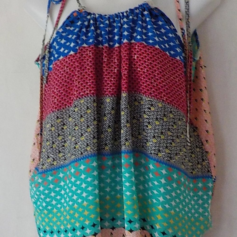 O'Neill top sz L 11 13 multi print EUC